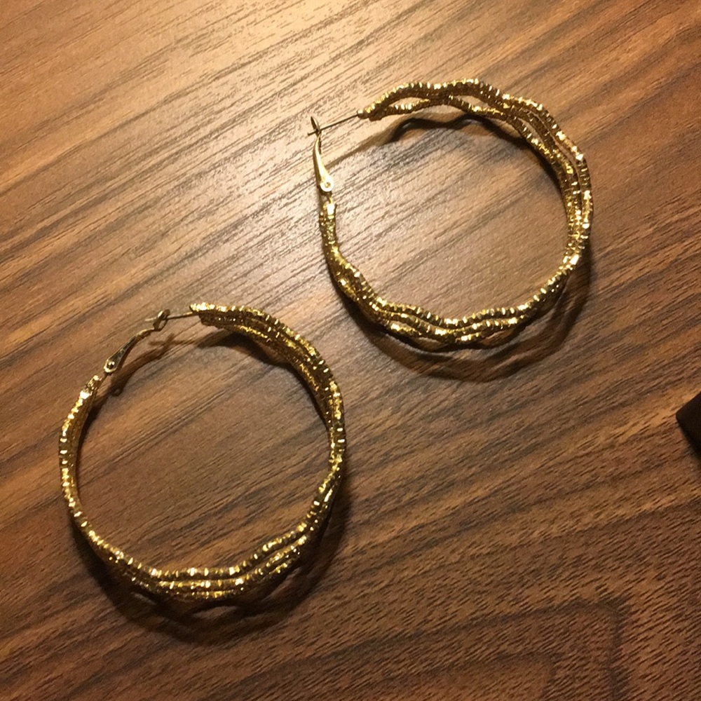2 for 10 jewelry!